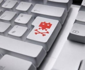 20101104013140_cyberattack