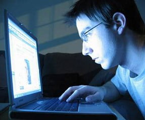 20121028102639_internet